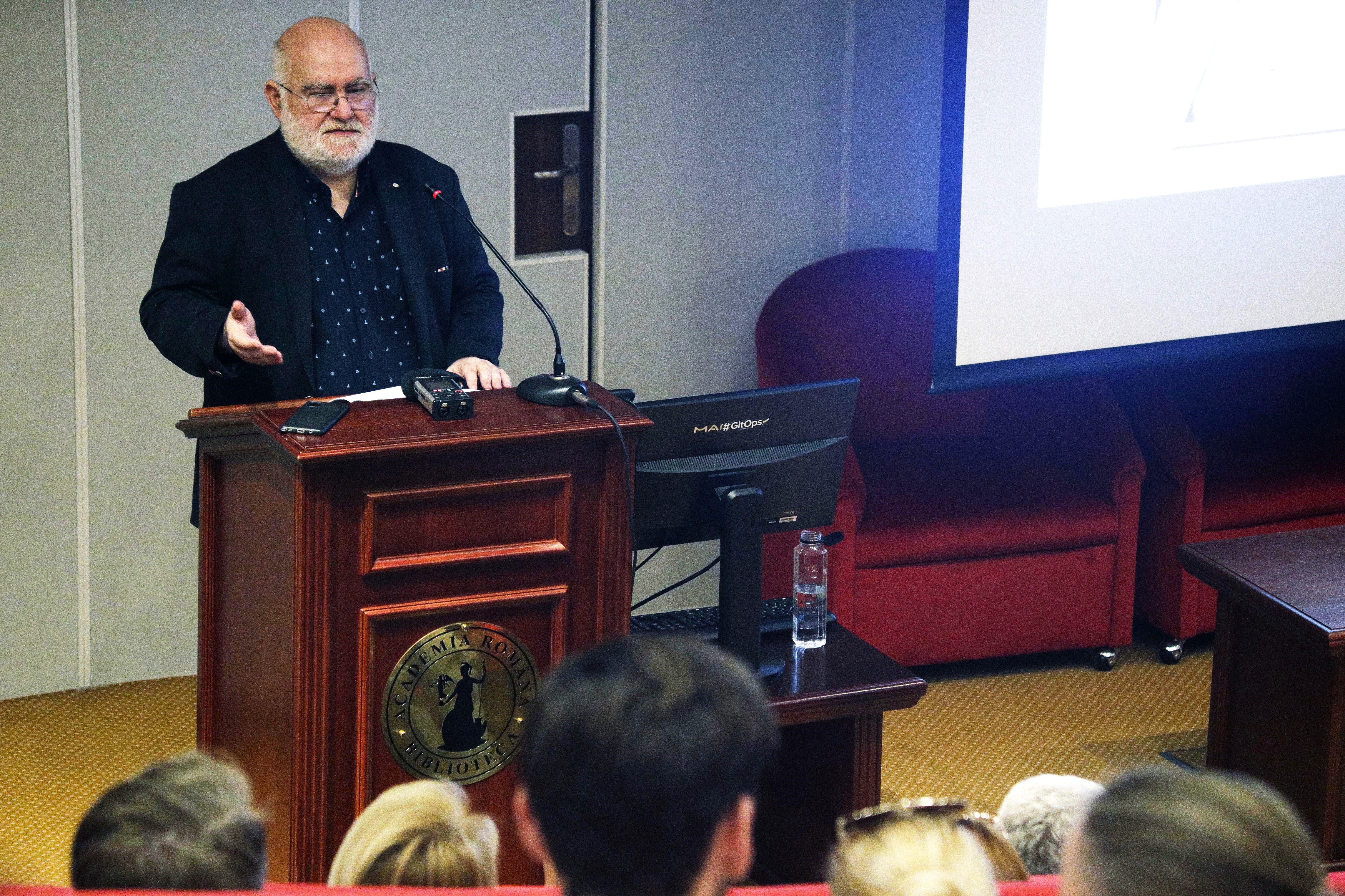 Prima măsură anunțată de SNSPA în cazul prof. Alfred Bulai, acuzat de hărțuire sexuală de mai multe studente