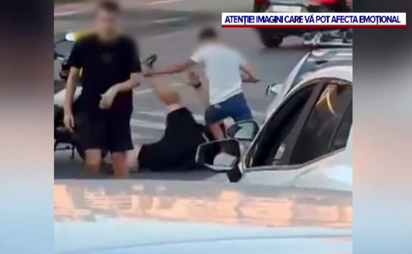 Bătaie de proporții în trafic, la Cluj-Napoca. Protagoniștii: un livrator, un martor, un șofer și pasagerul din taxi