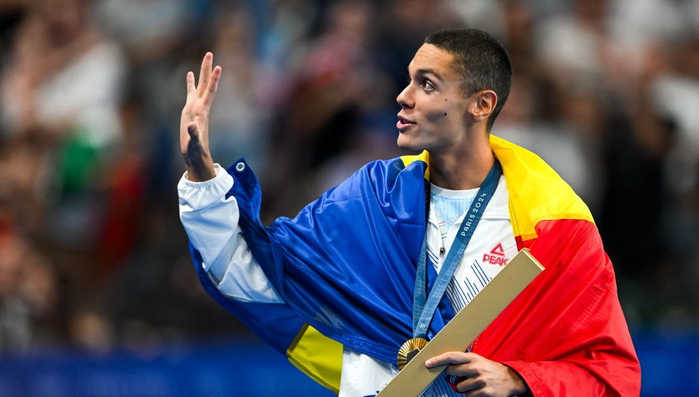 David Popovici, dezarmant de sincer după triumful de la Paris. Gestul pe care l-a făcut după ce a devenit campion olimpic