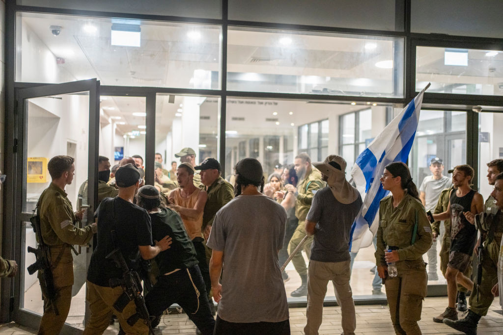 Mii de oameni, în marea lor majoritate femei, au demonstrat lângă Knesset cerând eliberarea ostaticilor