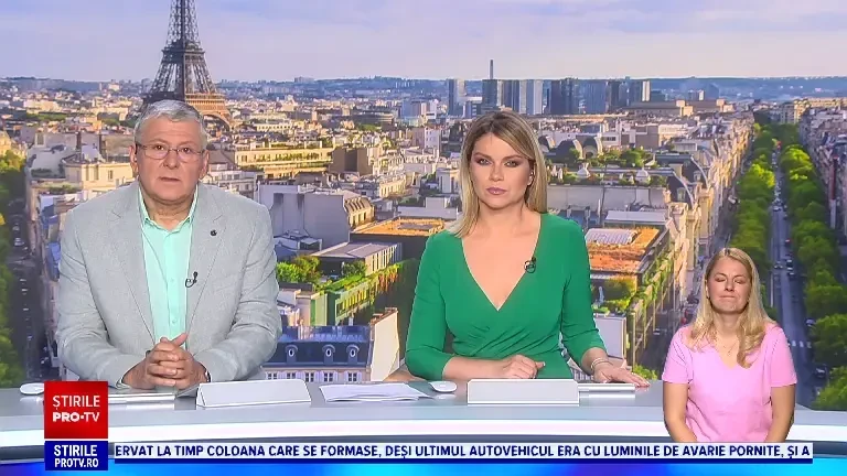 Cozi la flacăra olimpică din Grădinile Tuileries, pentru selfie. Se dau tichete gratuite