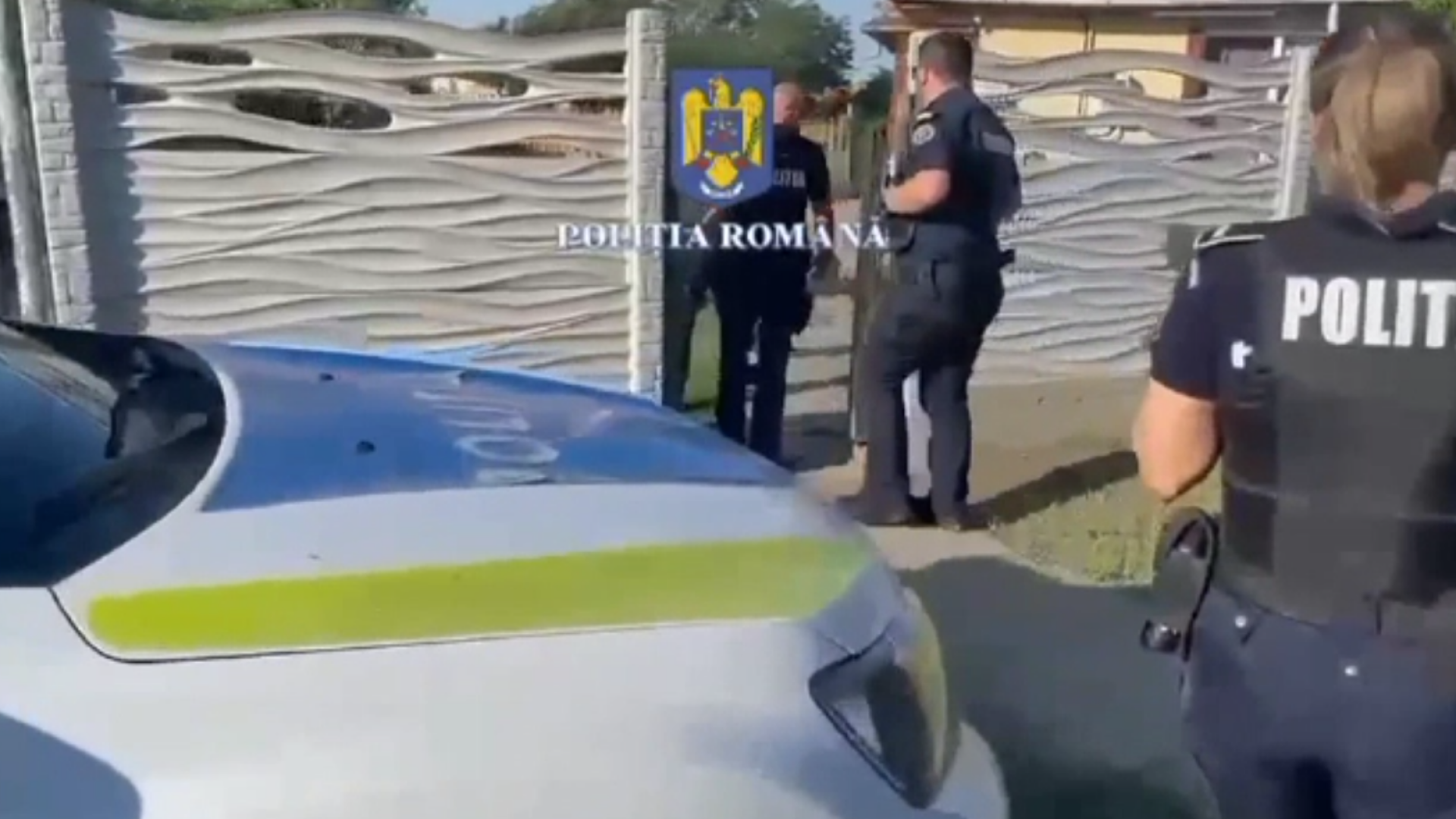 Un bărbat din Prahova este suspectat că ar fi dat foc intenționat unei mașini, la comandă