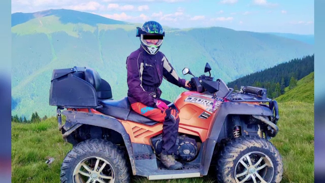Un om de afaceri din Argeș a murit după ce a căzut cu ATV-ul într-o râpă. Soția și fiul lor au ajuns la spital