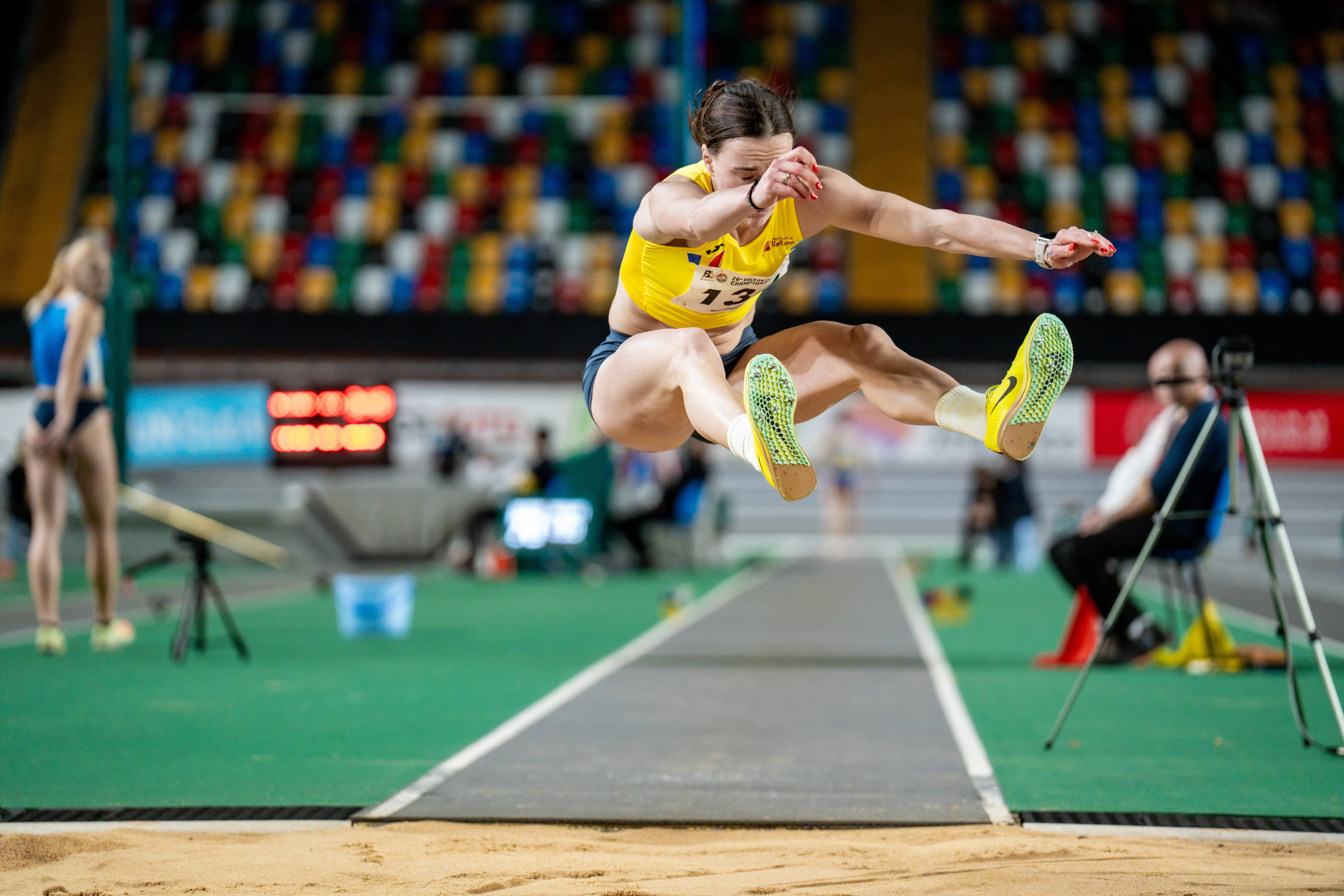 Alteta Andreea Taloş s-a calificat în finală la triplusalt, la Jocurile Olimpice de la Paris