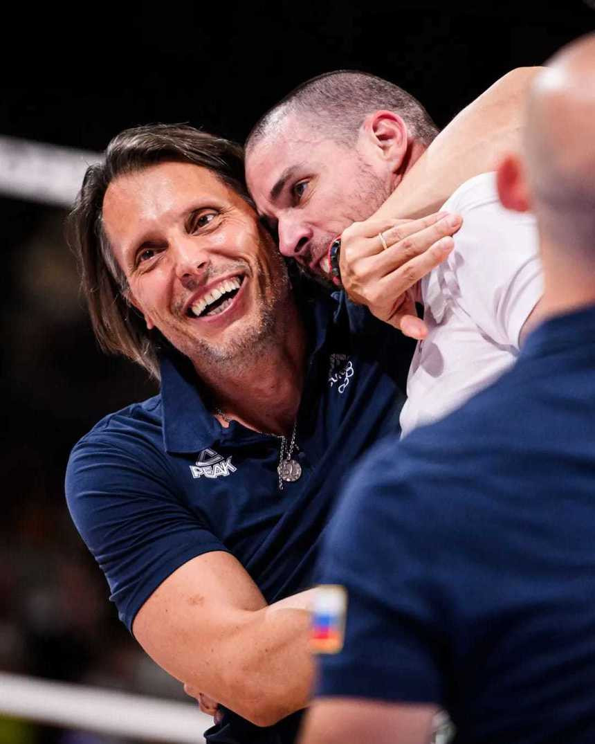 Românul care scrie istorie la Paris. A bătut Franța la ea acasă și s-a calificat în sferturile Jocurilor Olimpice