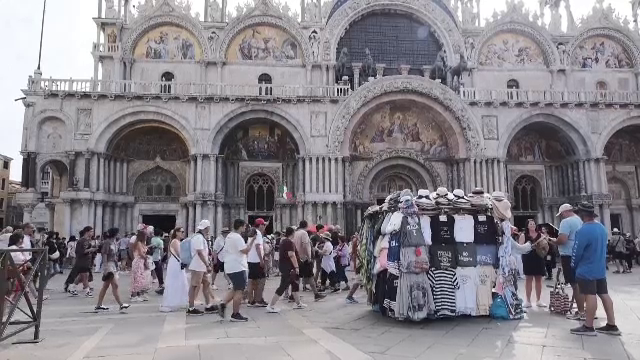 Veneția introduce noi reguli pentru turiști. Cei care le încalcă riscă amenzi de 500 de euro