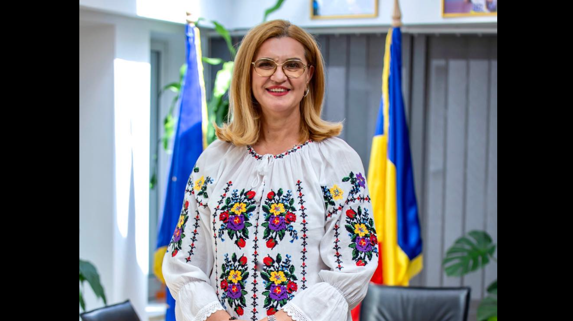 Elisabeta Lipă: „Simt că ediţia de la Paris este a noastră. Fetele de la 8+1 sunt eroine, şi-au vărsat toţi nervii”