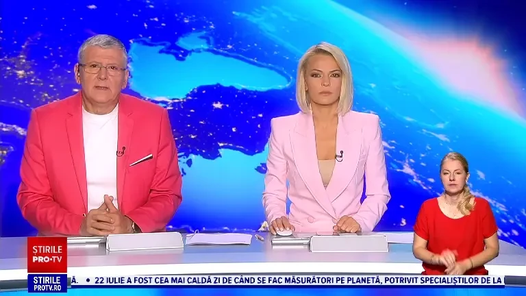 Accident violent în Botoșani, între trei mașini, după ce un începător nu a acordat prioritate. Un autoturism a alertat 112