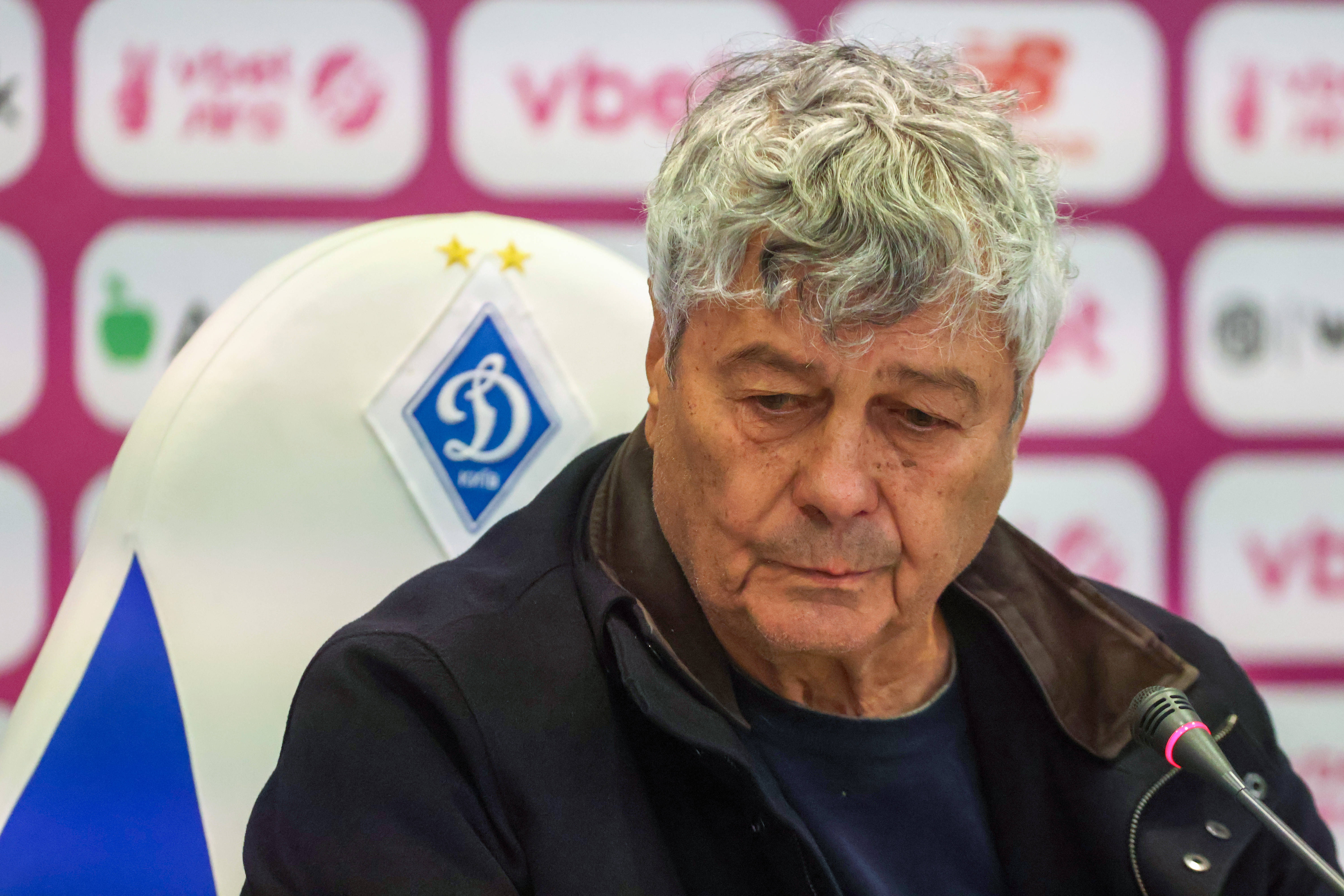 Mircea Lucescu: „Risc, dar cred că fotbalul românesc merită. Nu am nevoie nici de bani, nici să-mi fac un nume”