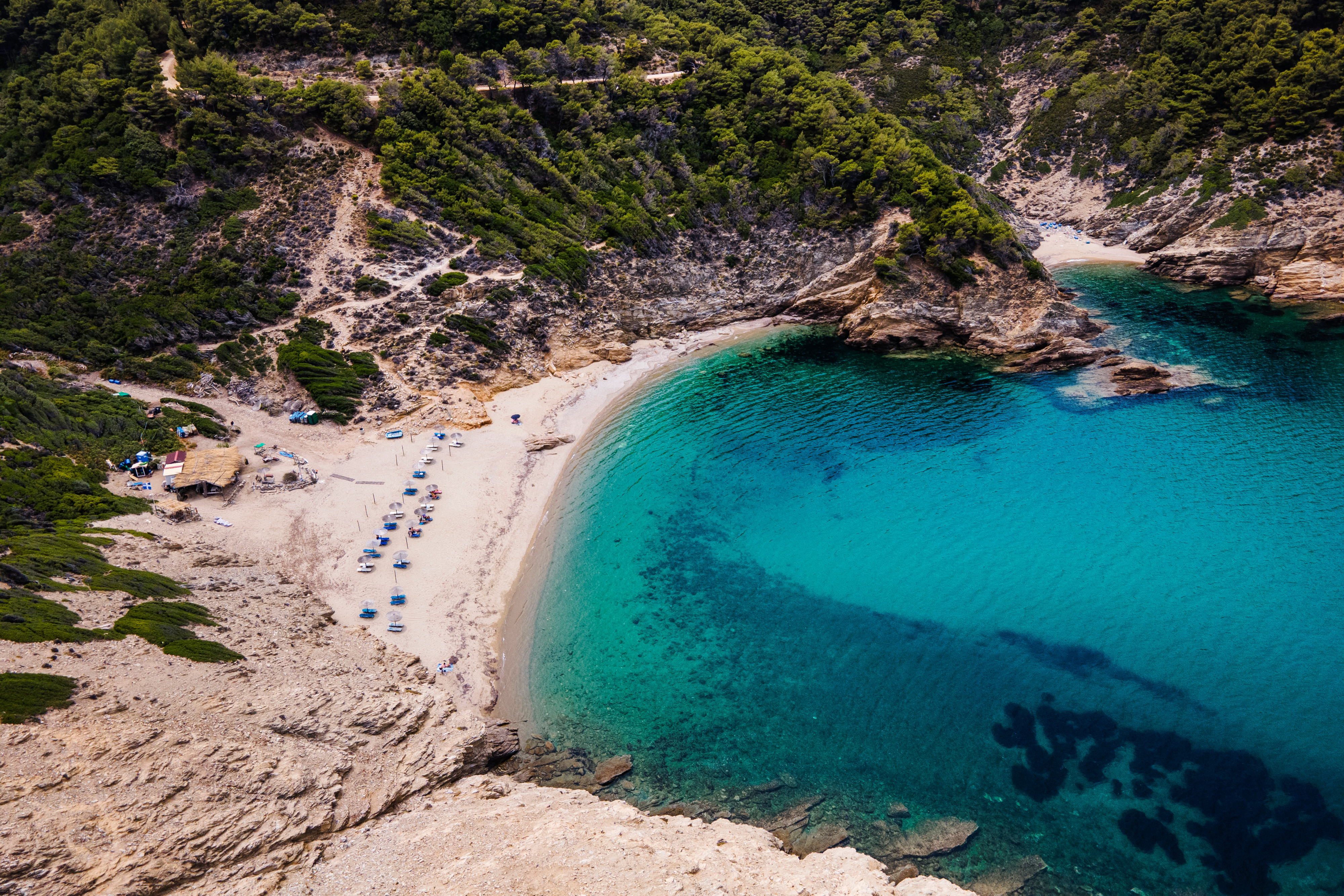 Megalos & Mikros Aselinos