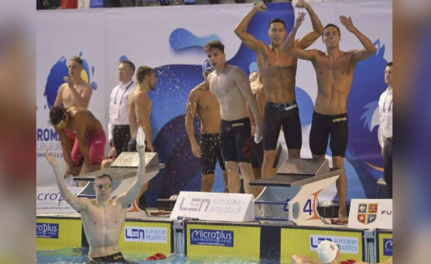 Jumătate din bursele de merit pentru elevii sportivi, tăiate de Ministerul Educației. Au primit însă 8.500 de elevi sub 5