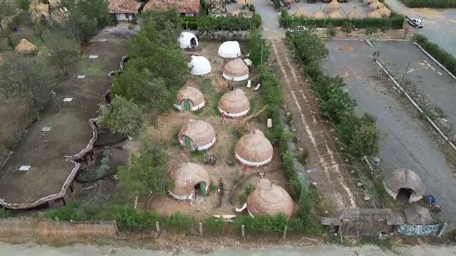 Soluția mai ieftină pentru românii care vor să meargă pe litoral. „Ni s-a părut foarte interesant”