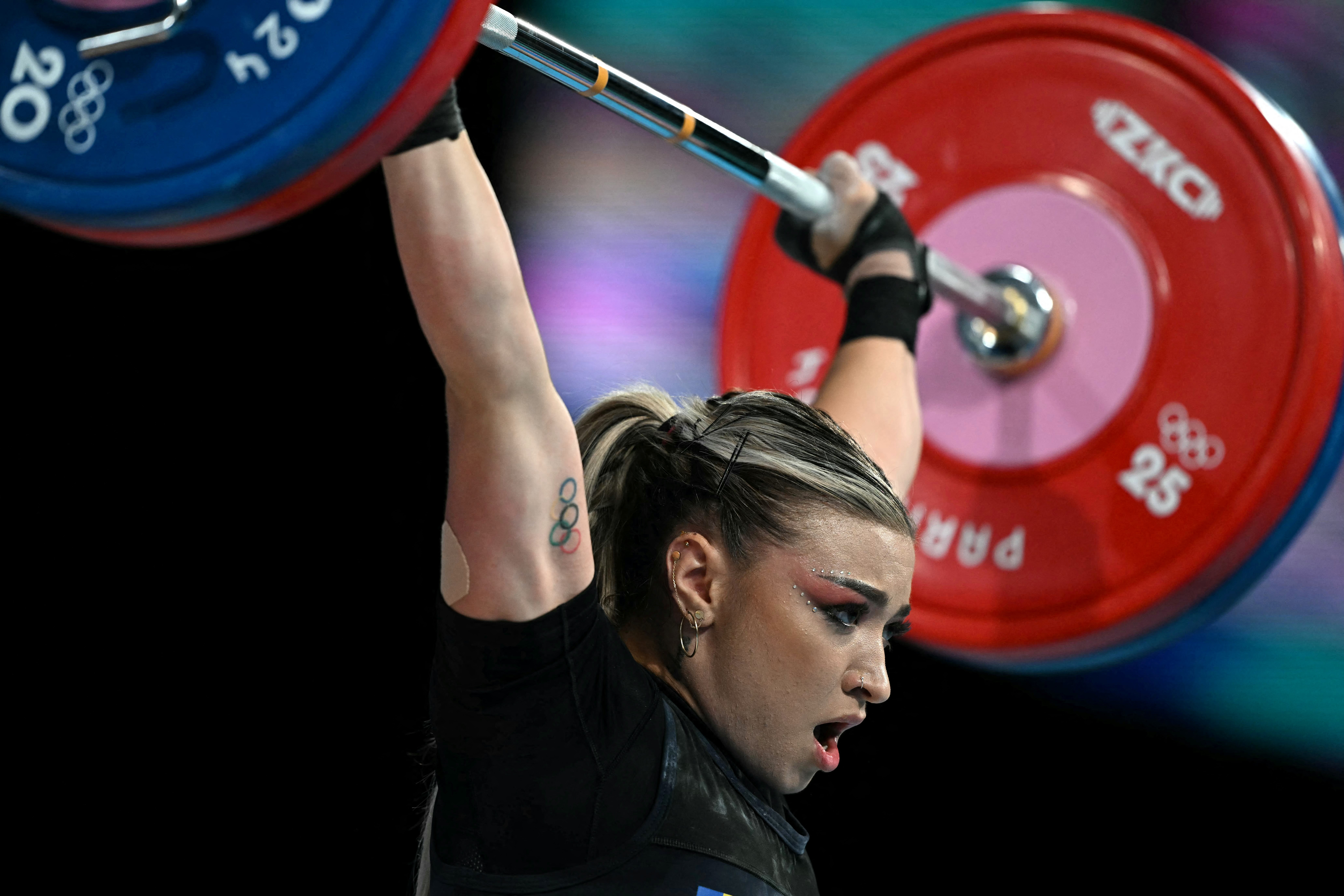 Preşedintele Federaţiei Române de Haltere: Se poate spune că Mihaela Cambei este câştigătoarea aurului