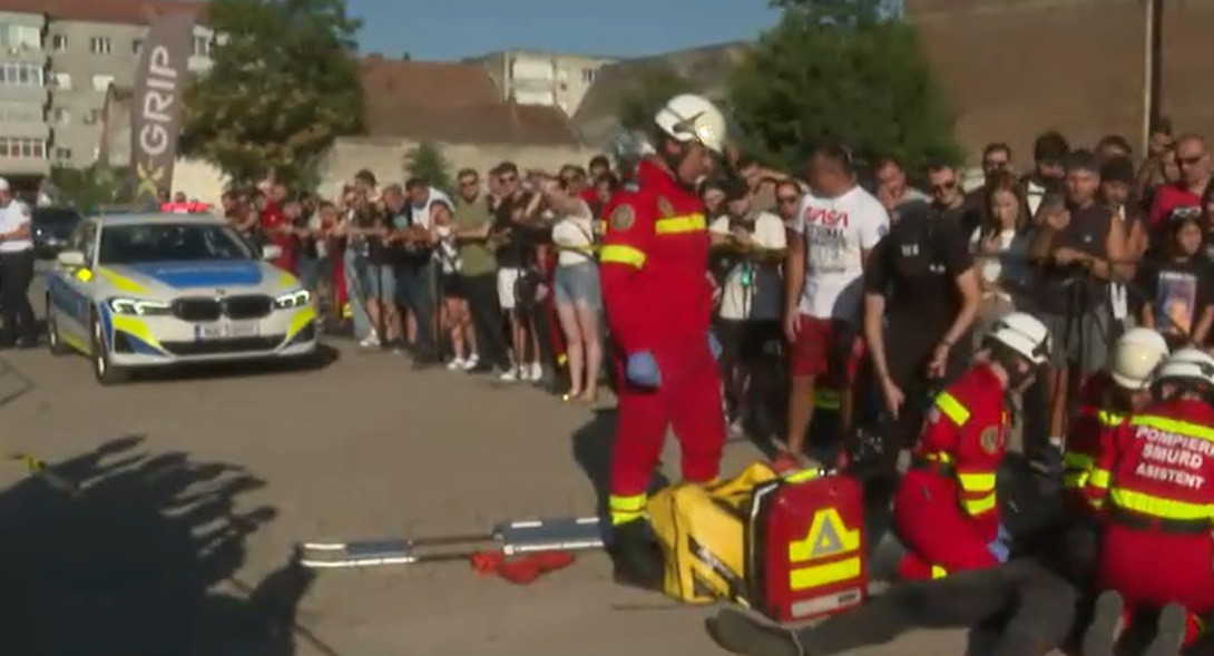 Primul ajutor în cazul unui accident moto. Exercițiu util organizat în Timișoara