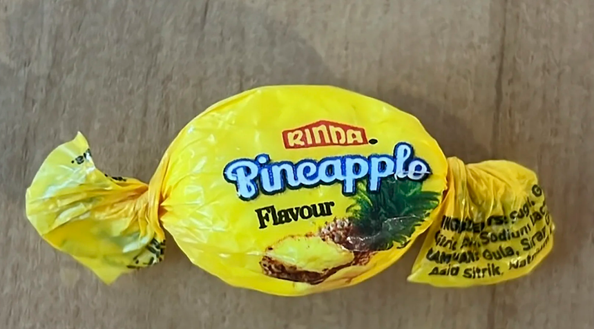 Bomboane potențial letale, distribuite la peste 300 de familii. Ce conțineau dulciurile oferite de un ONG