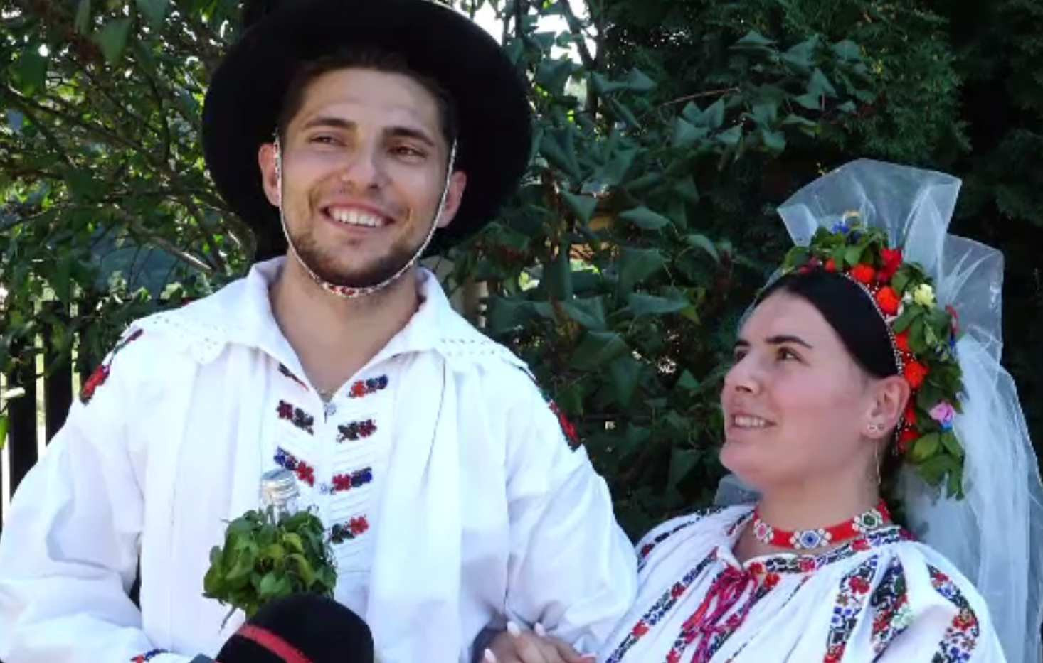 Nuntă tradițională în Țara Lăpușului: „Ne lipseşte tot ce e pe pământul românesc"