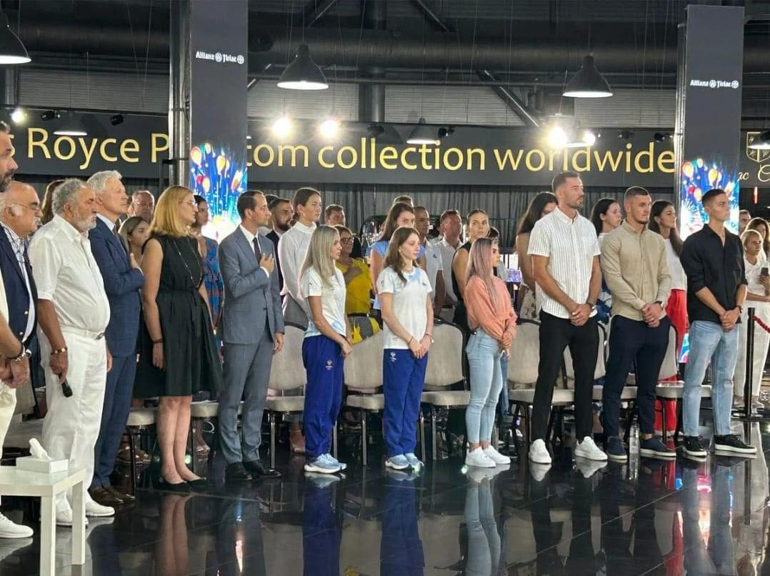 Ion Țiriac s-a ținut de cuvânt. Ce mașini le-a oferit sportivilor români medaliaţi la Jocurile Olimpice de la Paris