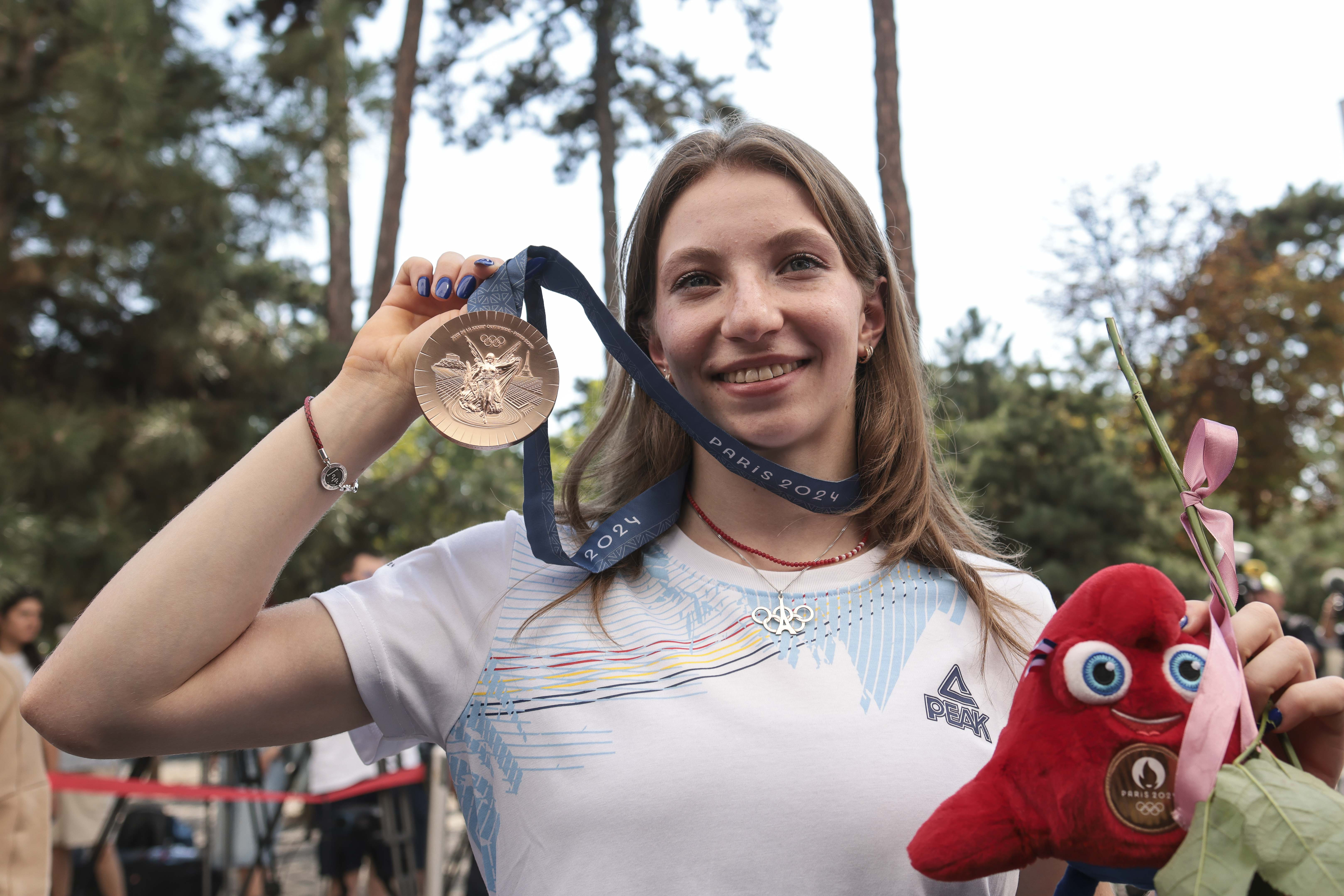 Gimnasta Ana Maria Bărbosu a primit medalia de bronz câștigată la Jocurile Olimpice: “Astăzi s-a făcut dreptate”