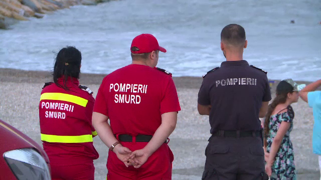 Cosmin, bărbatul care și-a salvat fetița de la înec, a fost scos mort din mare. Trupul său plutea la 50 de metri de mal