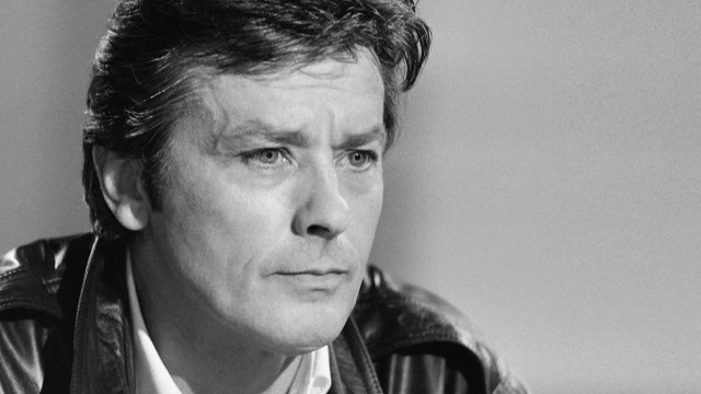 Controversele unei legende. Alain Delon a fost ”un monument al Franței”, dar și un ”simbol al masculinității întunecate”