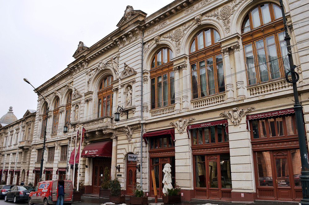 Palatul din București cu o poveste incredibilă. A fost construit de cel mai mare producător de bere din România