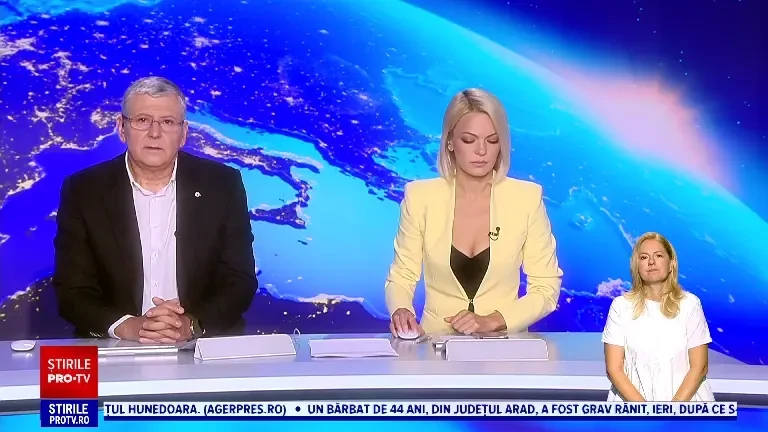 Scene de neimaginat până acum: urșii polari au început să vină printre oameni. Cum s-a ajuns aici