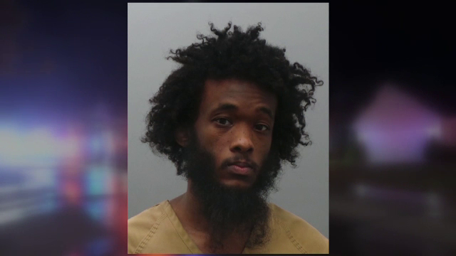 Un tânăr din Statele Unite a încendiat casa vecinilor, fără să știe că este filmat. Ce a urmat după