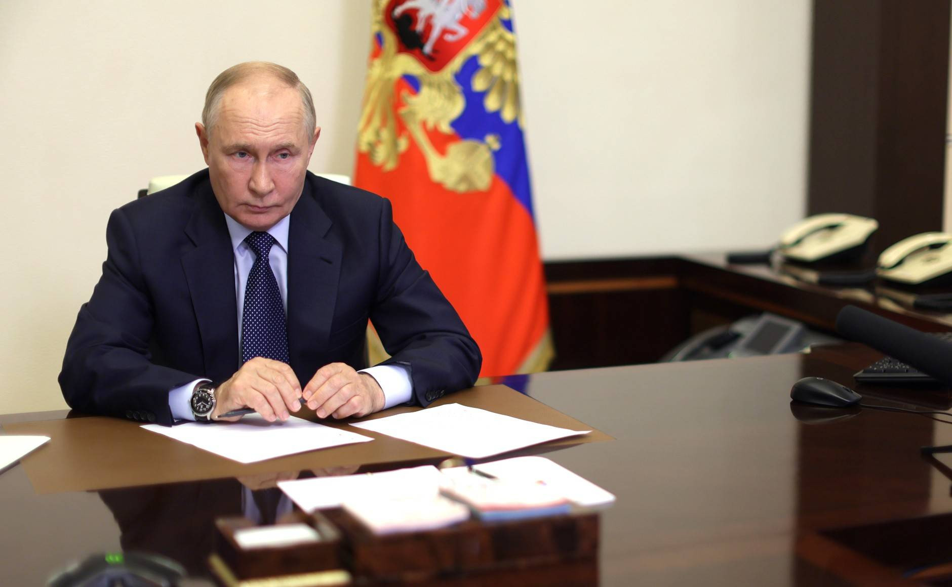 Alertă maximă la Moscova. Putin acuză Kievul că a încercat să lovească centrala nucleară de la Kursk. Apelul liderului rus