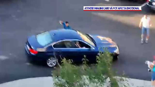 Un tânăr din Onești a atacat un şofer cu un cuțit, după ce nu l-a lăsat să parcheze mașina pe un loc. VIDEO