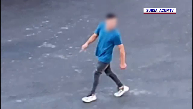 Motivul pentru care tânărul din Onești a atacat doi șoferi cu un cuțit. „A dat cu piciorul în mașină”