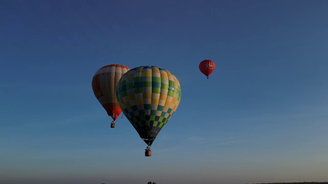 Festivalul baloanelor cu aer cald la Craiova. Cât durează și care e prețul unui zbor