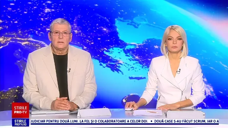 Un șofer din Suceava a fost filmat când le dă unor polițiști bani ascunși într-o hârtie. S-a ales cu dosar penal și amendă