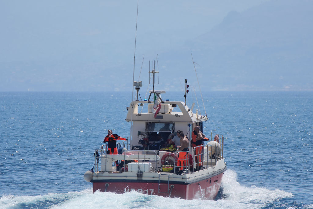 Răsturnare de situație în cazul iahtului scufundat în Sicilia. Ipoteza șocantă luată în calcul de anchetatori