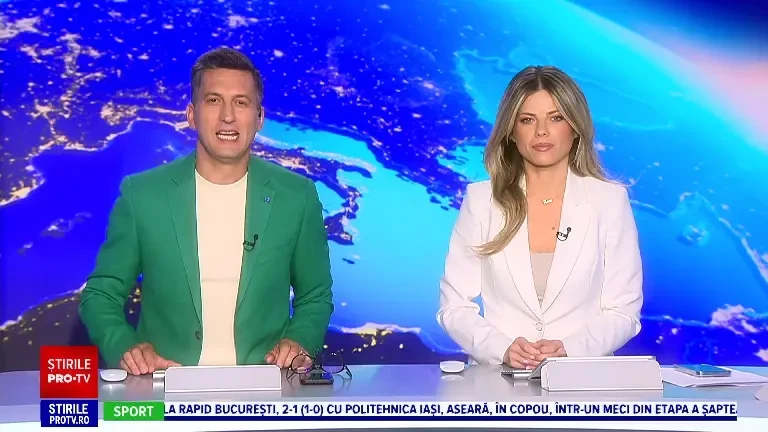 Momentul în care un urs își face apariția în curtea unei case din SUA. Ce s-a întâmplat