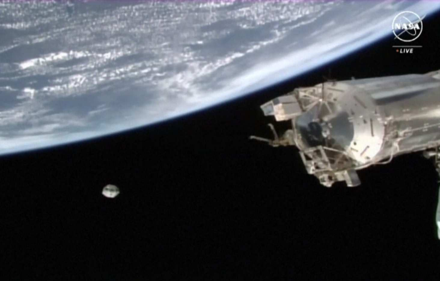 Noul termen de revenire pe Pământ al astronauților blocați în spațiu. Se implică Elon Musk