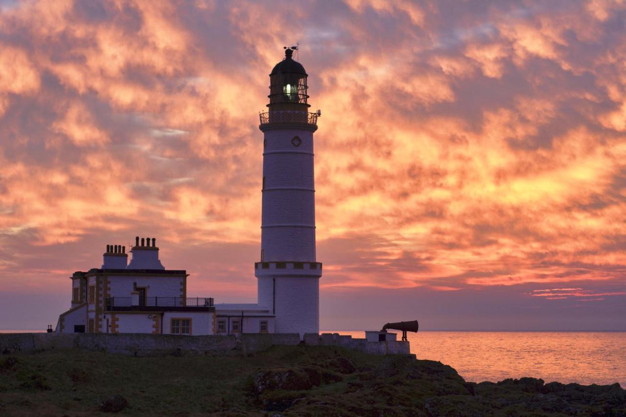 Corsewall Lighthouse