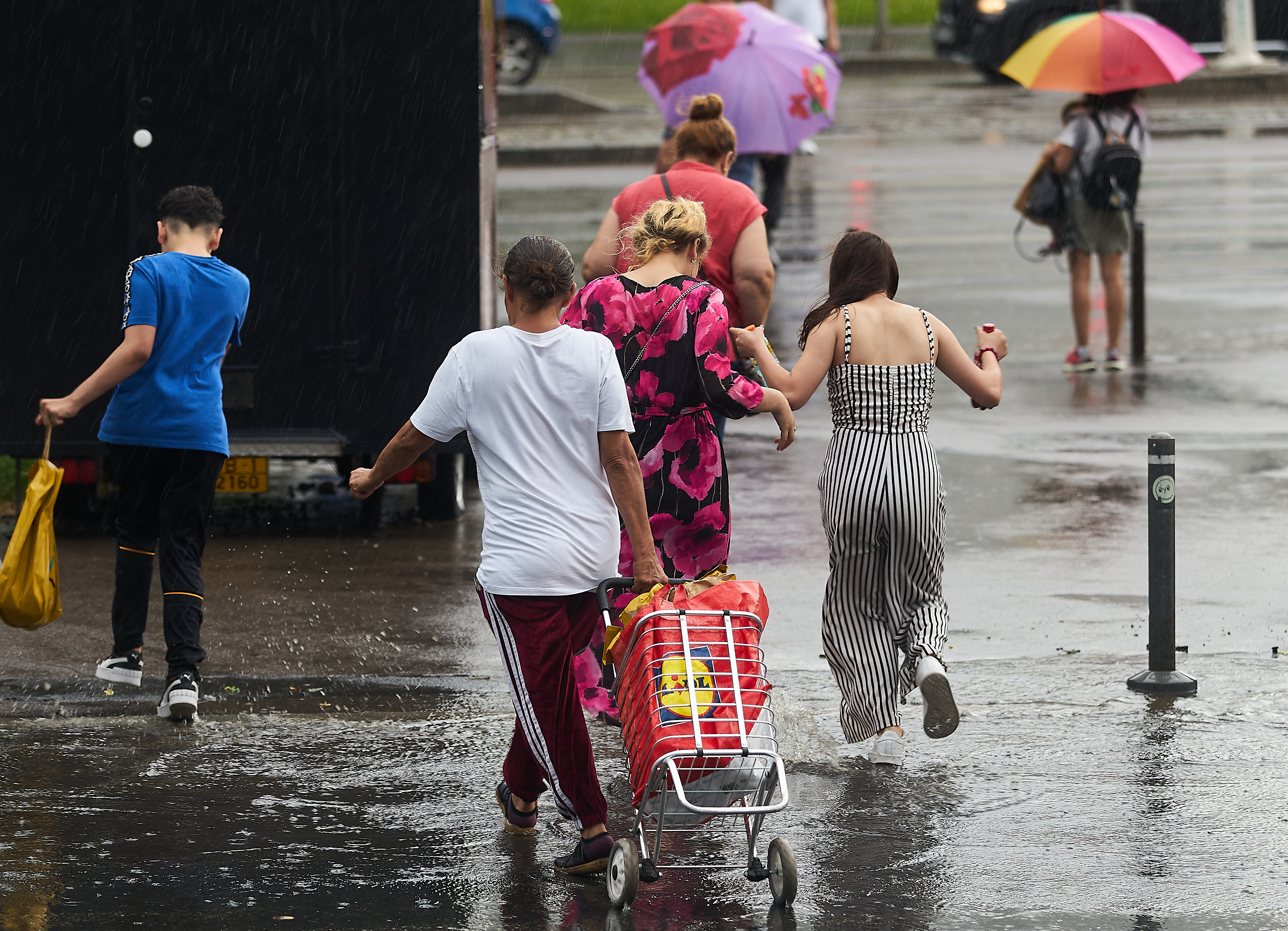 Vremea azi, 29 august. Atmosferă instabilă în mare parte din țară. Ploile vor ajunge și la 40 de litri de apă pe metru pătrat