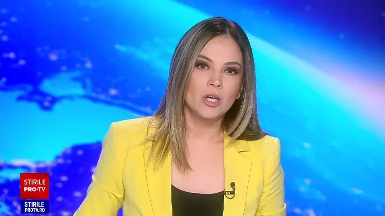 Accident cu 4 mașini în Focșani. Cinci polițiști în misiune au fost răniți după ce autospeciala lor a fost lovită de un șofer