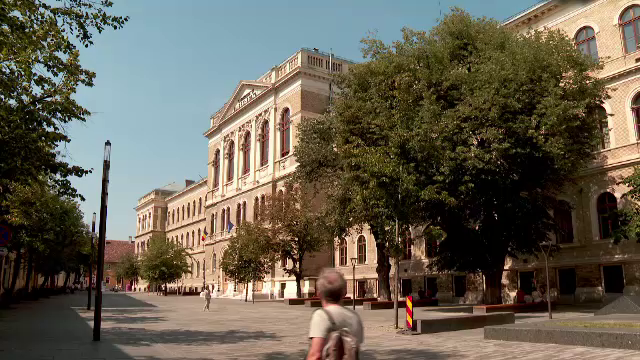 O facultate de la Universitatea Babeș-Bolyai a eliminat lucrarea de licență. Care este motivul