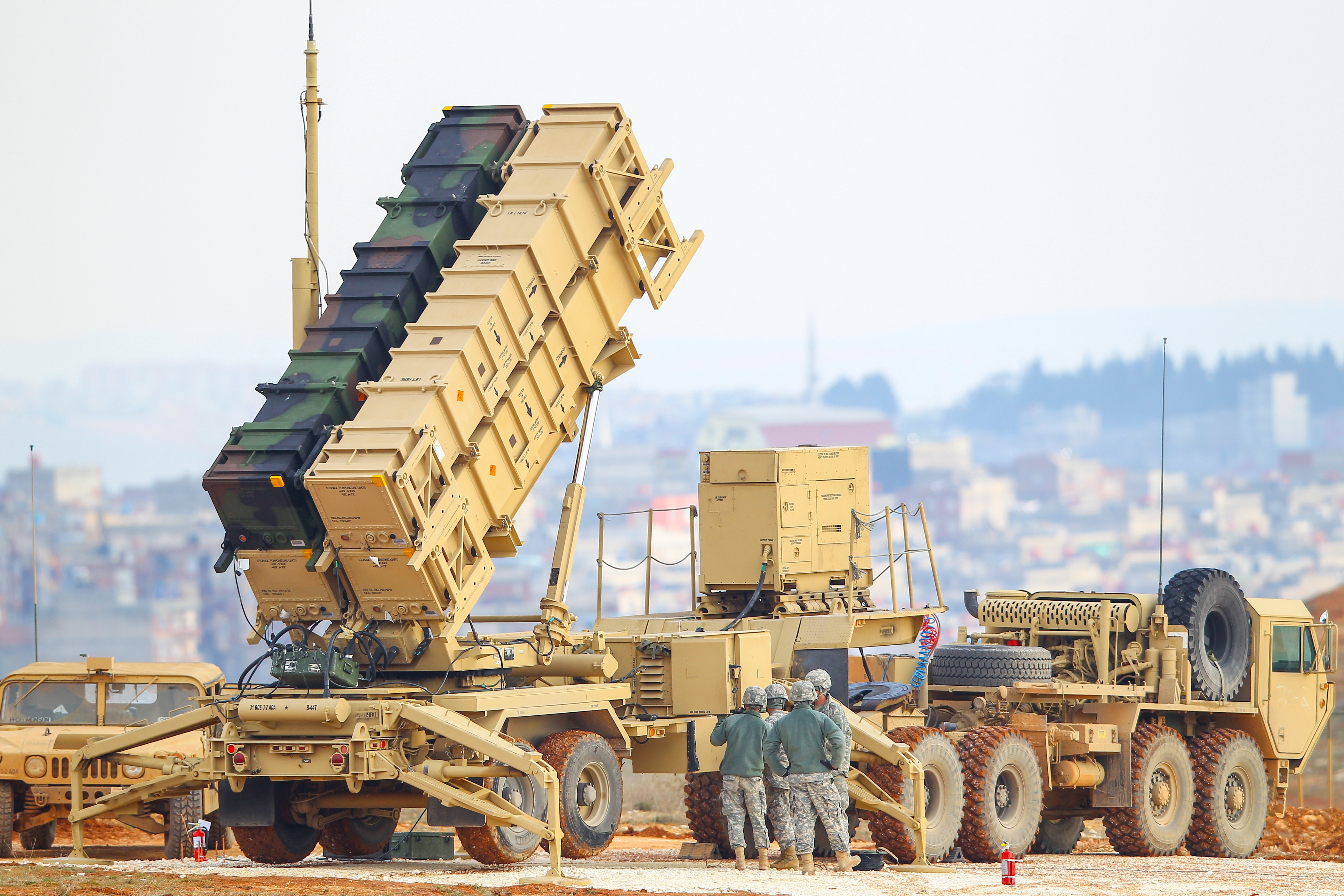 Guvernul a aprobat donarea sistemului Patriot către Ucraina. Ce urmează, în regim de urgență