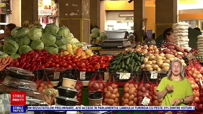 Legumele au ajuns să coste ca la începutul sezonului. Roşiile şi castraveţii au printre cele mai piperate prețuri