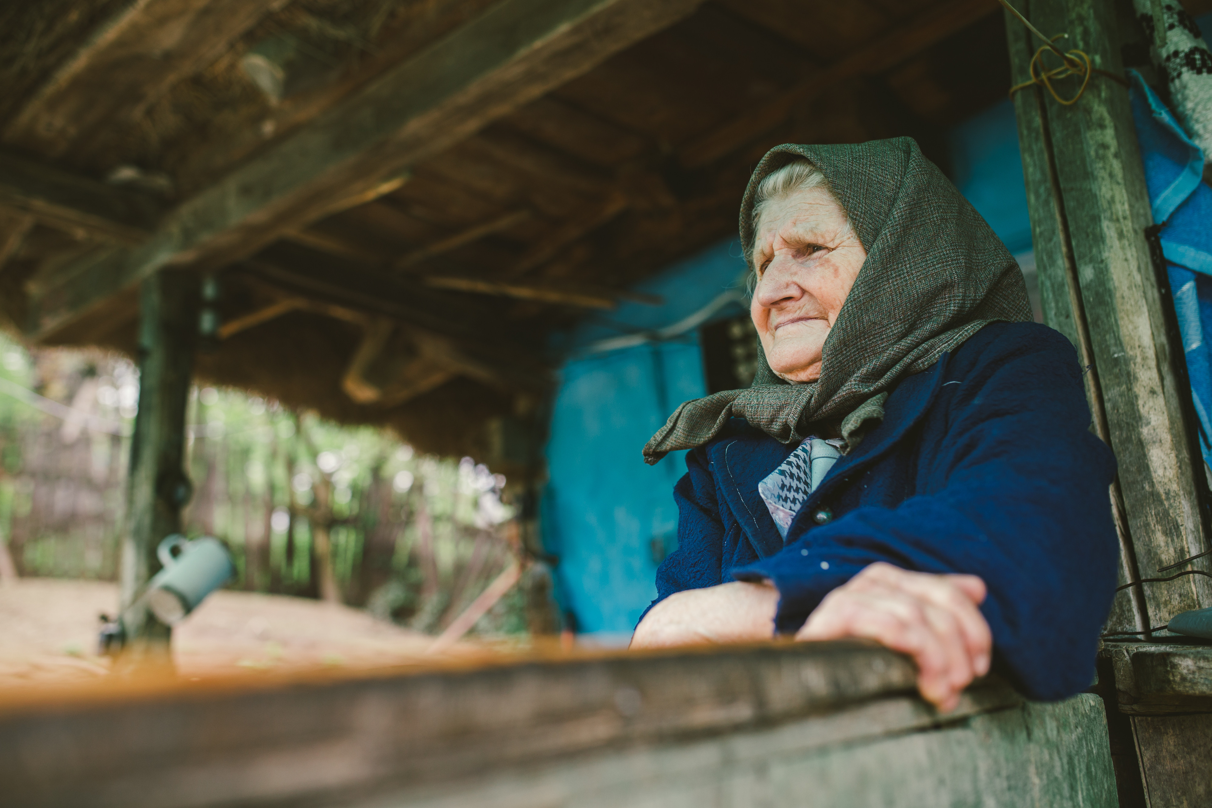 România, anul 2024. Mii de gospodării nu sunt racordate la energie electrică: ”Surzi la strigătul disperării”