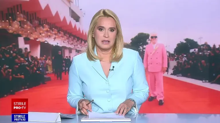 "The Room Next Door", filmul cu care Pedro Almodovar a revenit la Veneția, a stabilit un record: 17 minute de aplauze