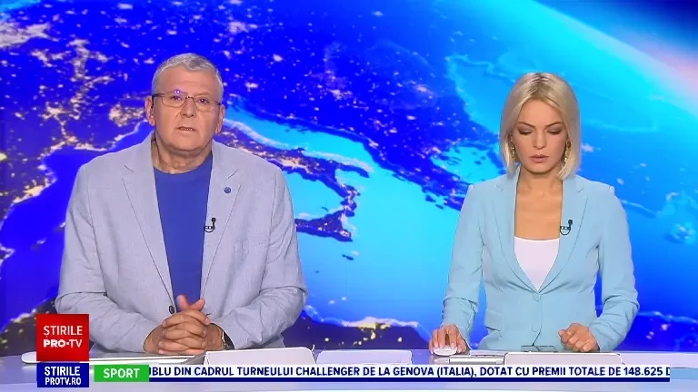 O fată de 18 ani a murit după ce a fost lovită de un camion când traversa strada. Tocmai coborâse dintr-un microbuz