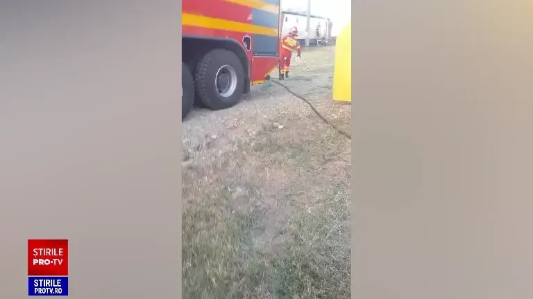 Incendiu la locomotiva unui tren de călători cu 100 de persoane, care circula pe ruta Buzău - Bucureşti Nord