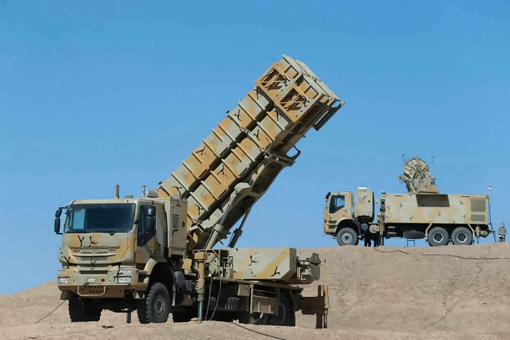 Sisteme de rachete ofensive instalate de Iran pe trei insule aflate în dispută. Mesaj clar către președintele Trump