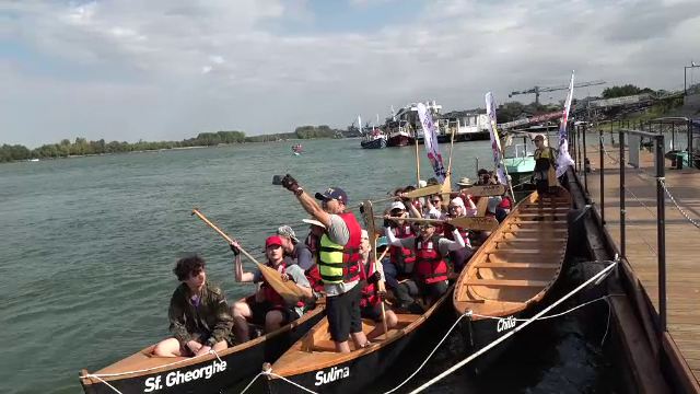 „Delta lui Ivan”, traseul de turism lent dedicat marelui sportiv. Zeci de caice și bărci fără motor au inaugurat ruta
