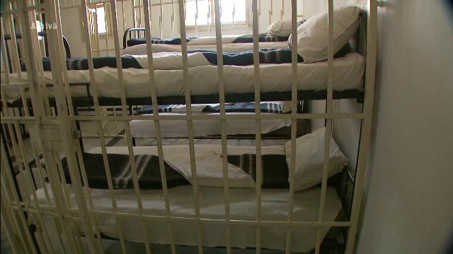 Un deținut și-a dat foc la penitenciarul spital de la Poarta Albă. A fost activat Planul Roșu