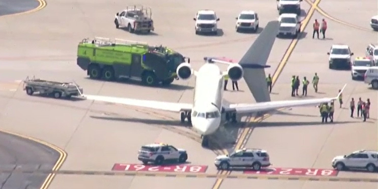 Incident grav pe aeroportul din Atlanta. Două avioane pline cu pasageri s-au ciocnit pe pistă