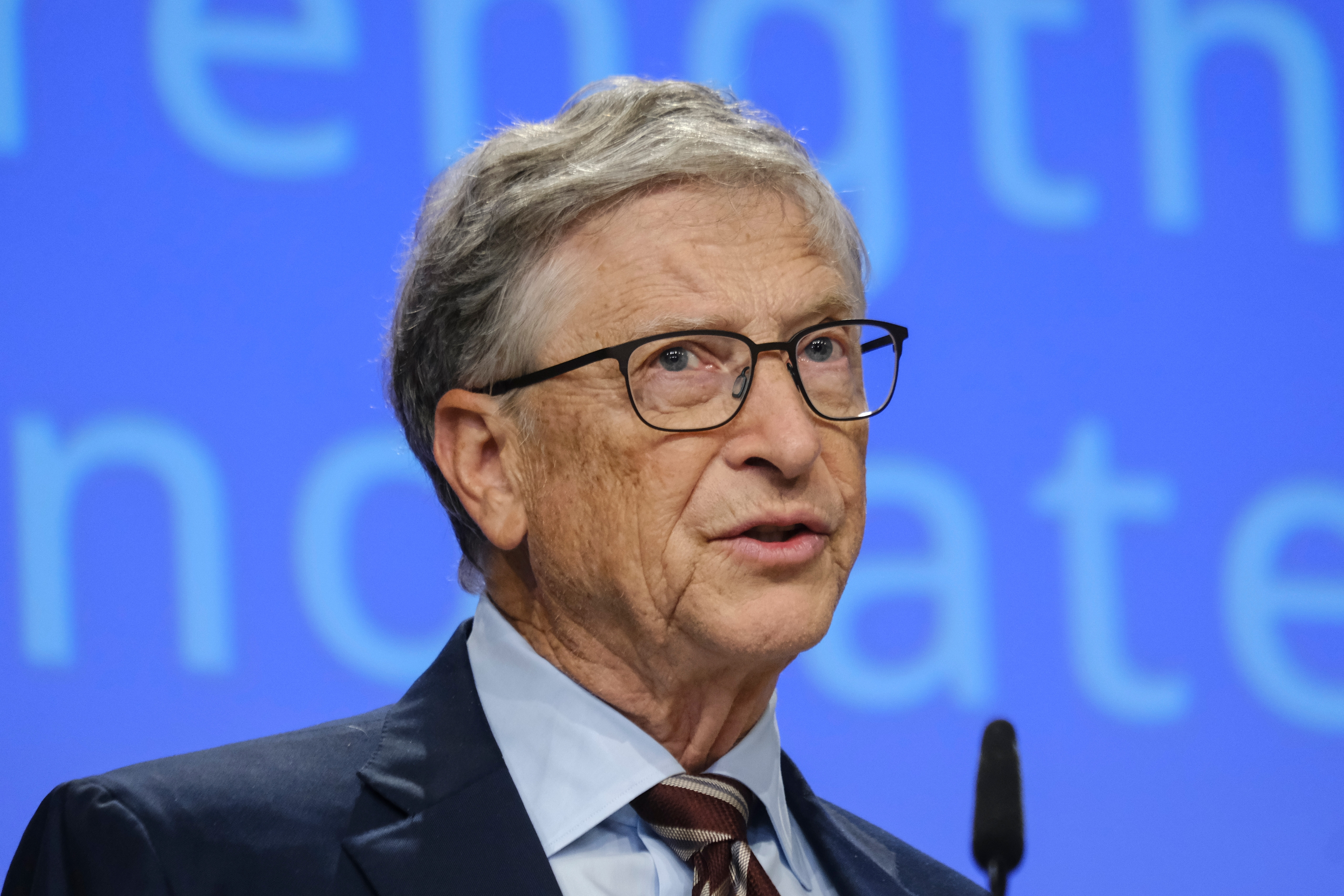 Bill Gates s-a răzgândit privind încălzirea globală, după ce a investit miliarde ca să oprească „apocalipsa climatică”